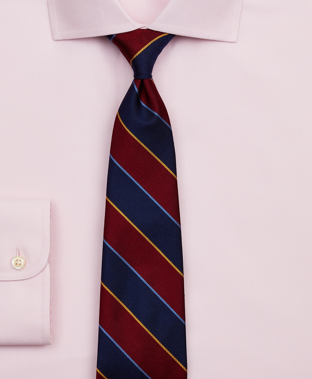 Brooks Brothers Argyll and Sutherland Rep Tie|Stylish Gift For Dad Presents That Are Budget-Friendly|gift for dad