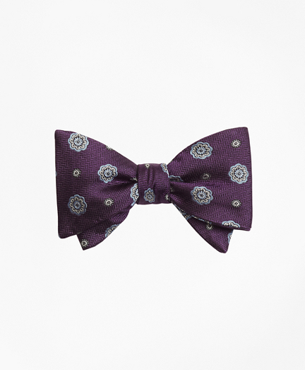 Spaced Medallion Bow Tie