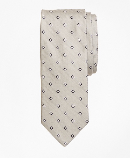 Herringbone Box Diamond Tie