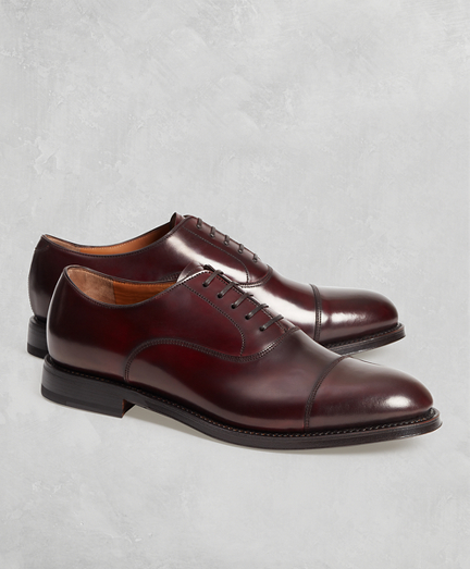 burgundy brooks shoes