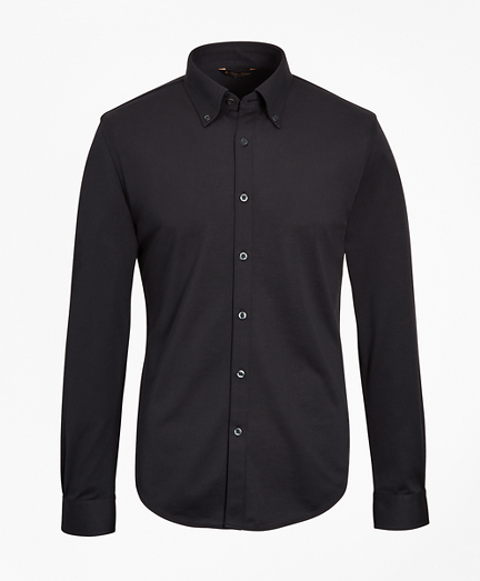 black shirt buttons