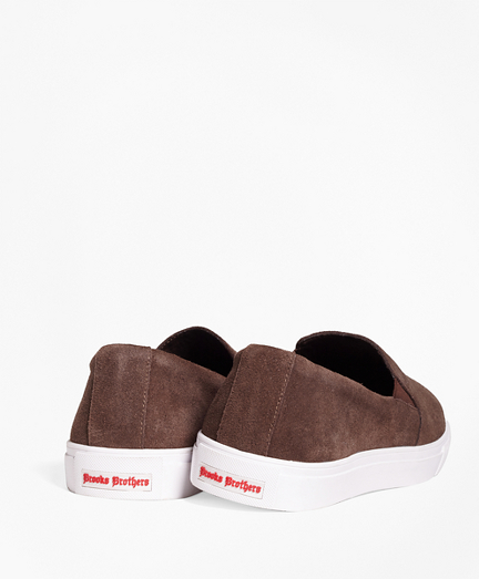 brooks slip on sneakers