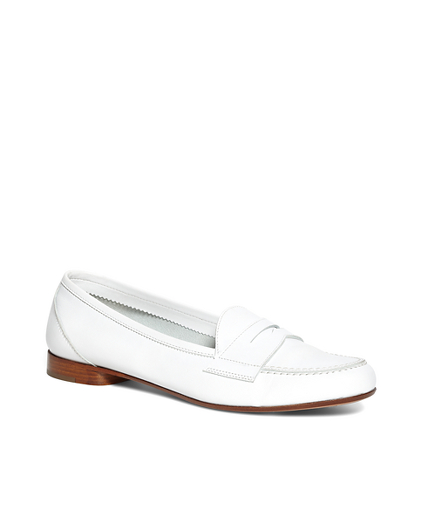 womans white loafers